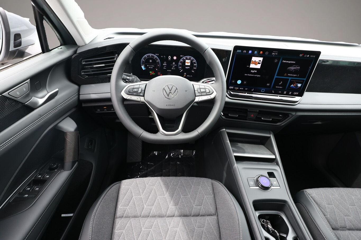 Volkswagen Tiguan (04/2026, Benzin)