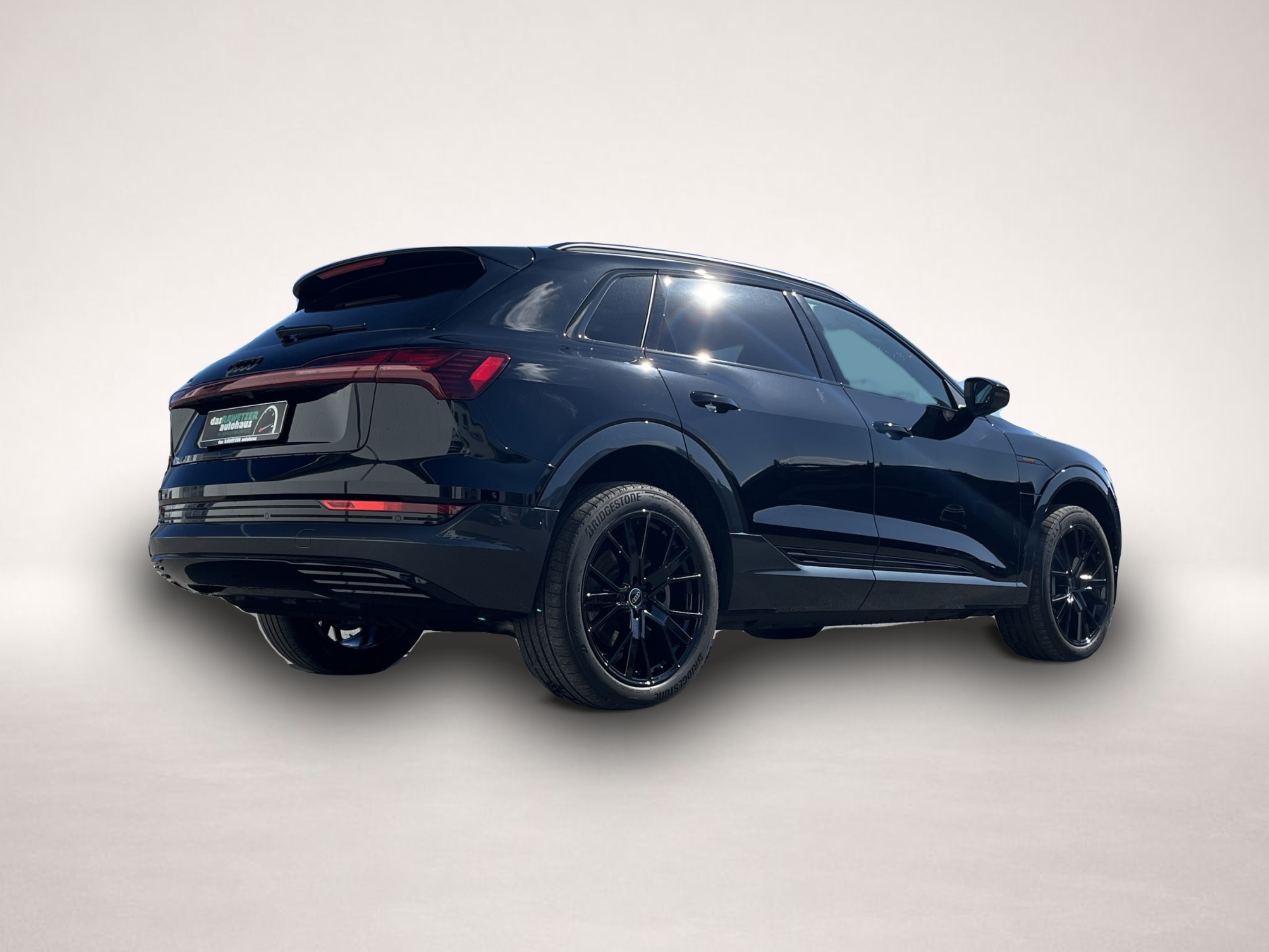 Audi e-tron (08/2022, ELECTRIC)