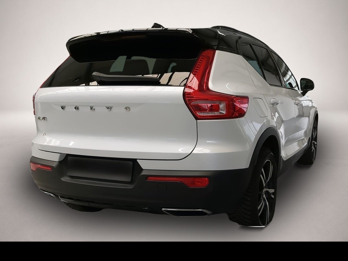 Volvo XC40 (08/2020, Benzin)