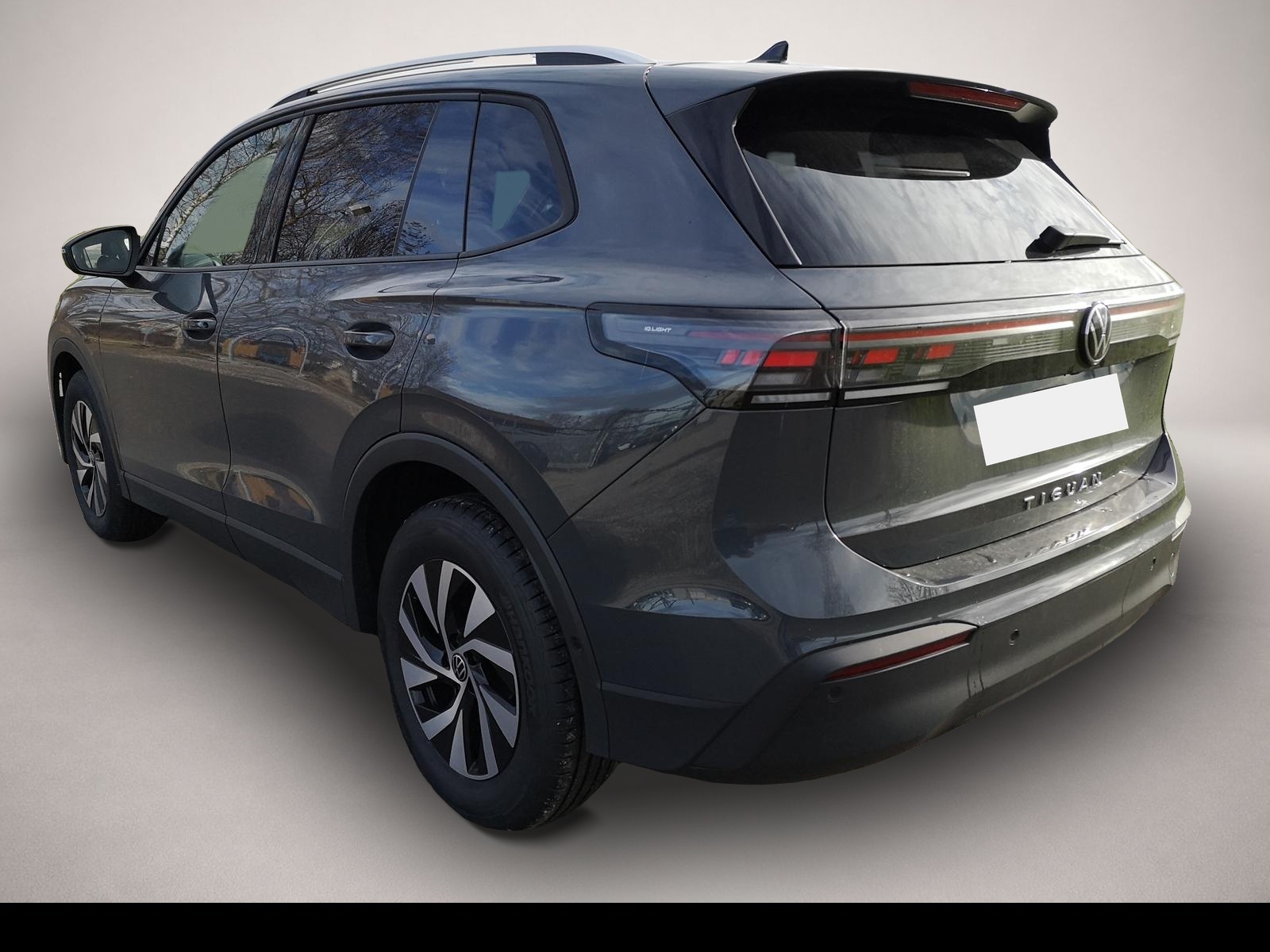 Volkswagen Tiguan (01/2026, Benzin)