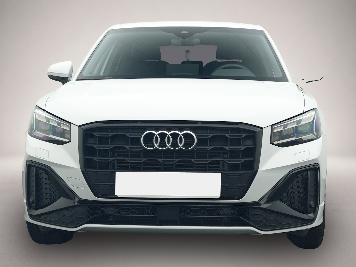 Audi Q2 (02/2025, Benzin)
