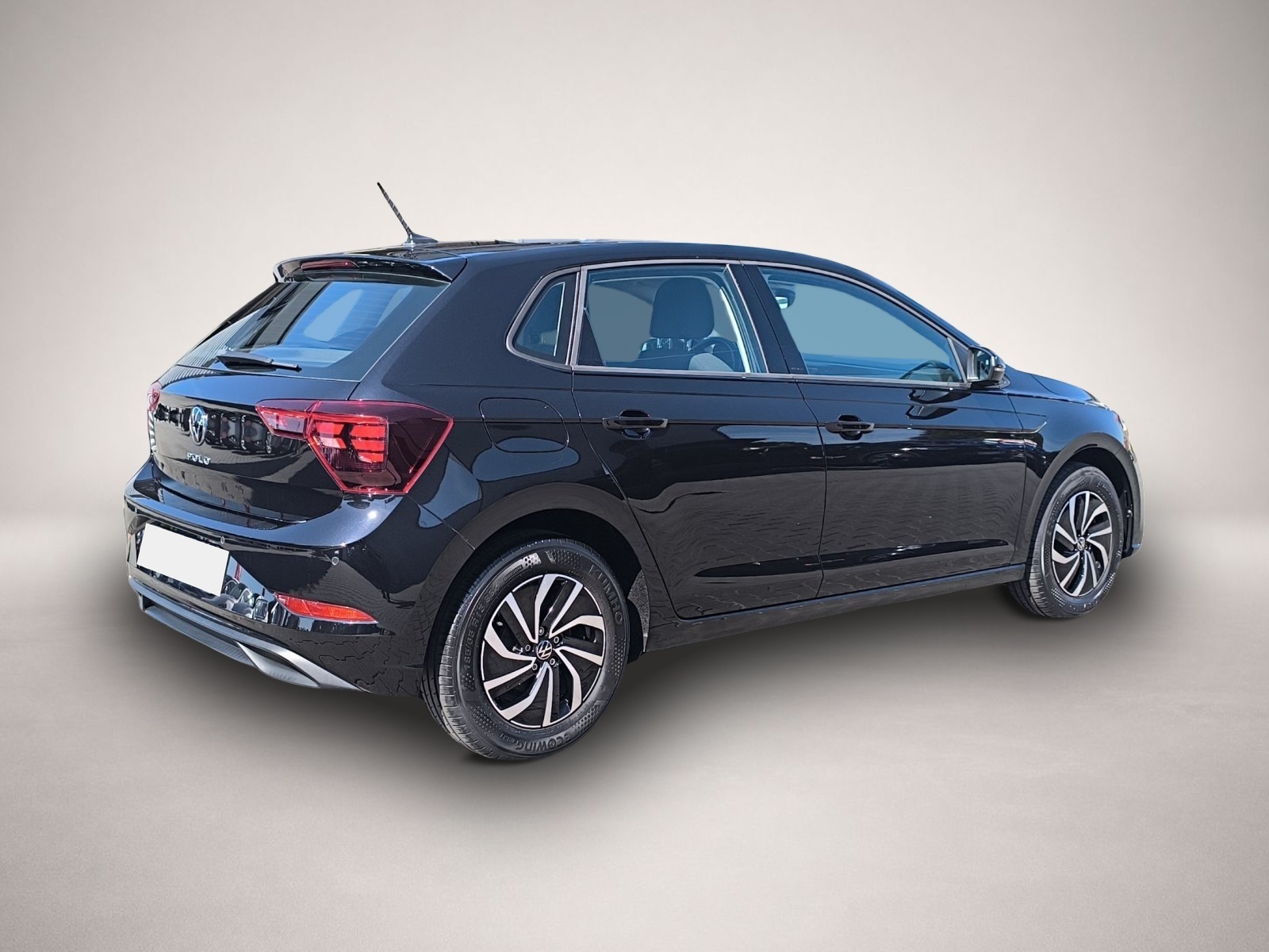 Volkswagen Polo (12/2021, Benzin)