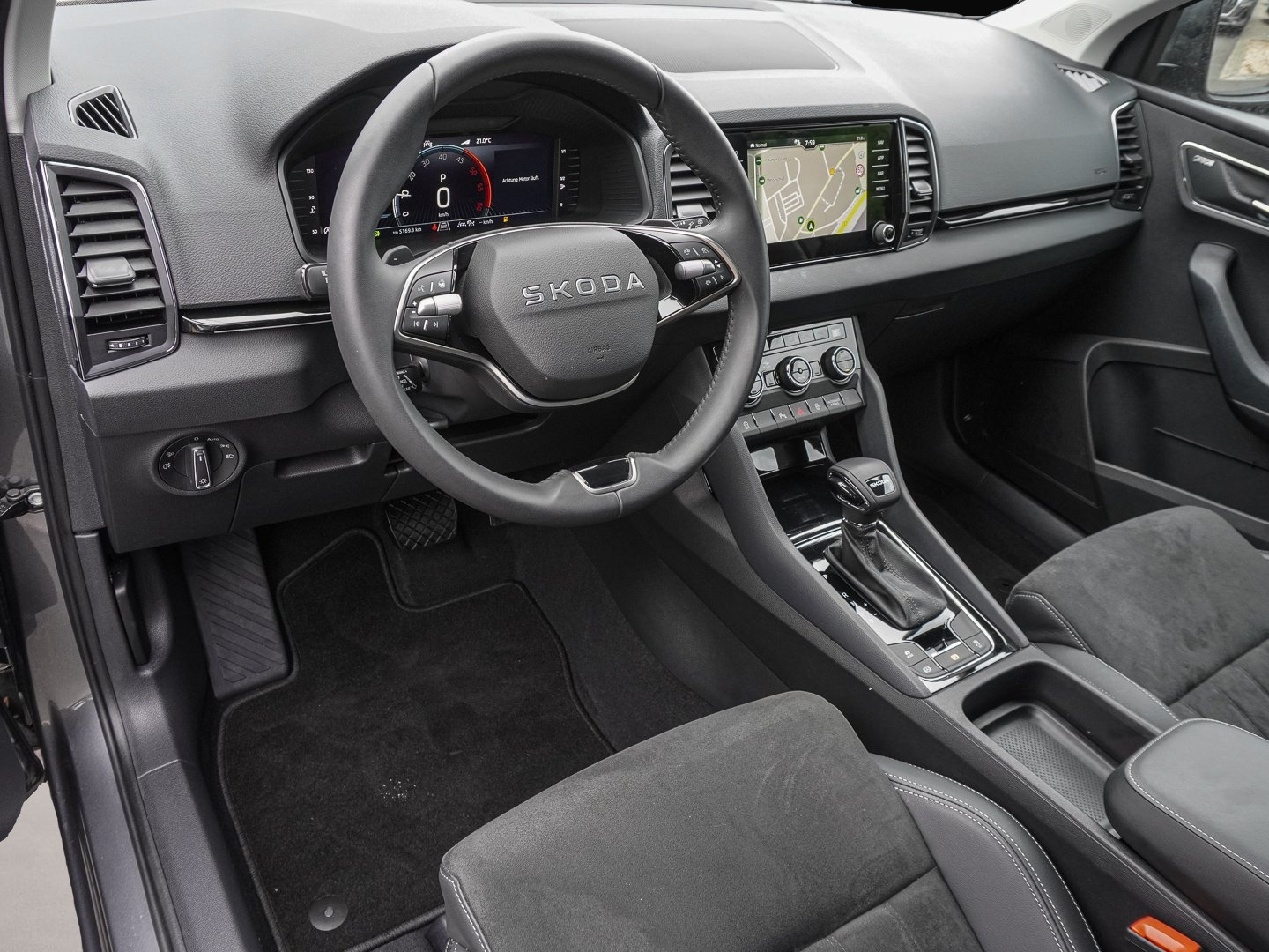 Skoda Karoq (09/2025, Diesel)