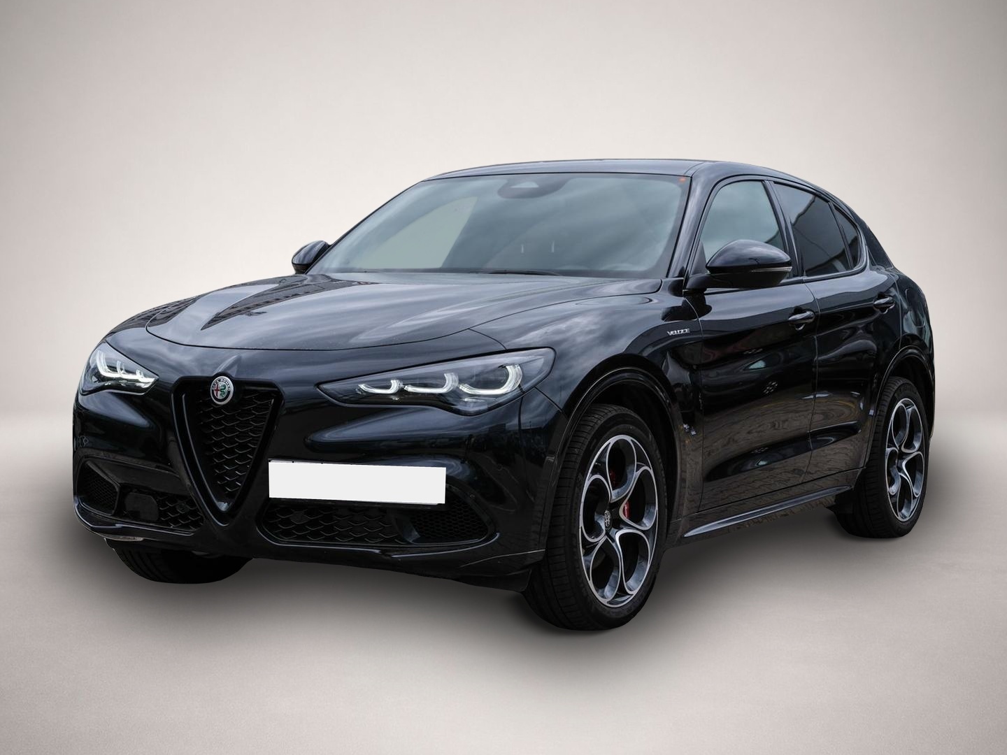 Alfa-Romeo Stelvio (07/2024, Benzin)