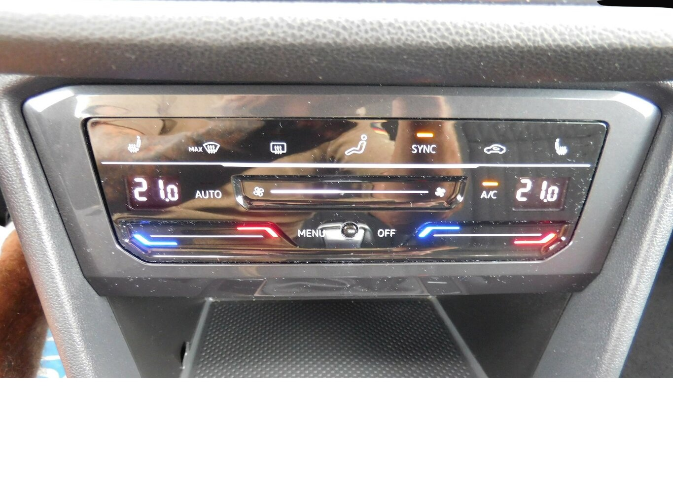 Volkswagen Tiguan Allspace (04/2025, Benzin)