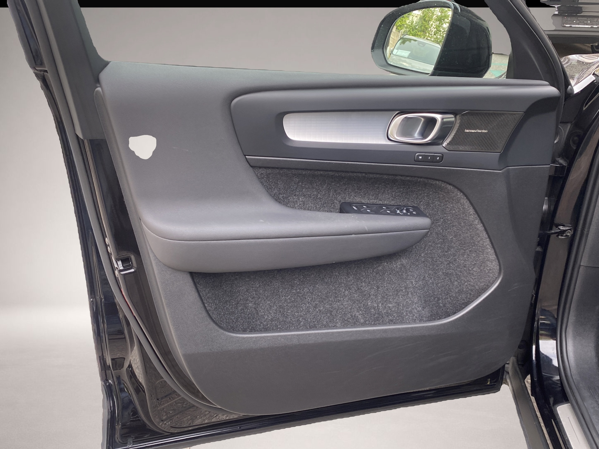 Volvo XC40 (08/2023, Benzin)
