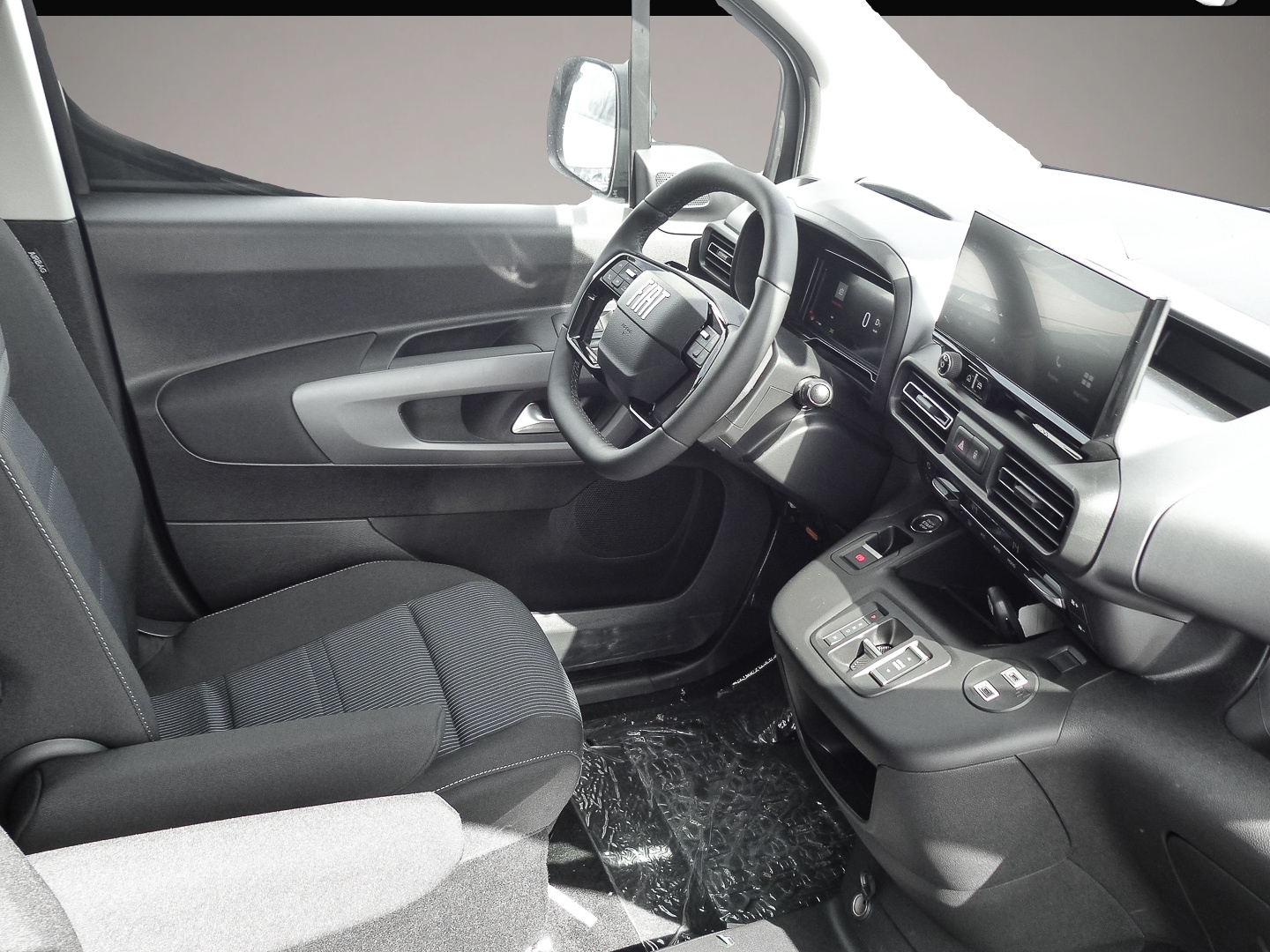 Fiat Doblo (01/2026, Diesel)