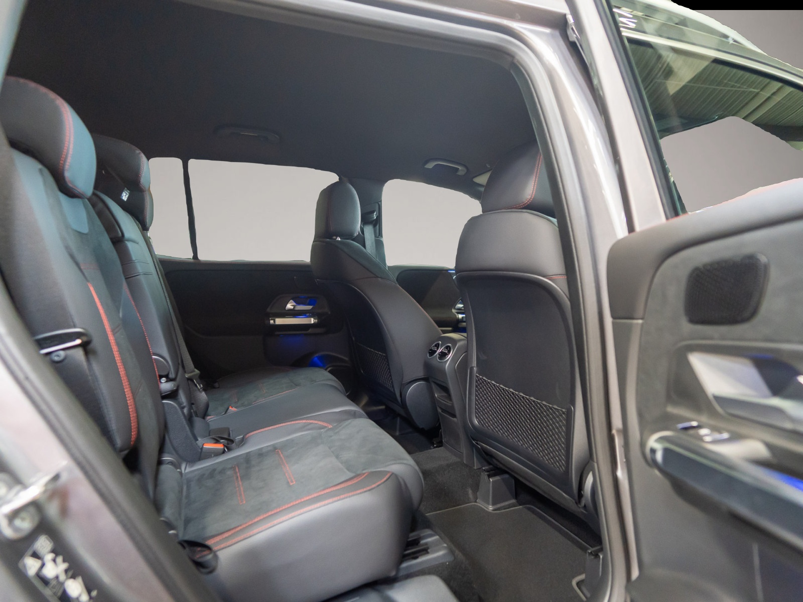 Mercedes-Benz GLB 220 (04/2026, Diesel)
