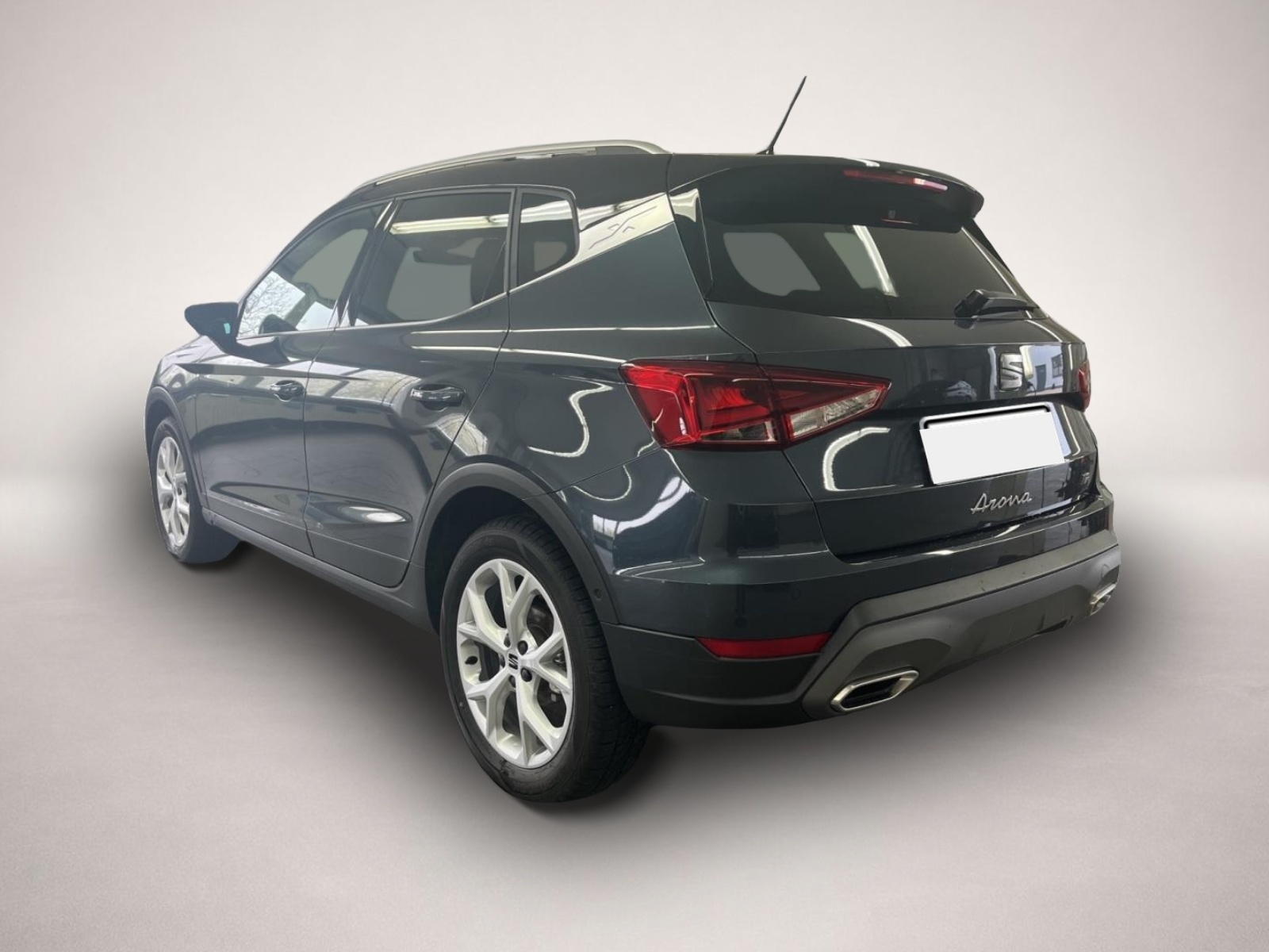 Seat Arona (11/2023, Benzin)