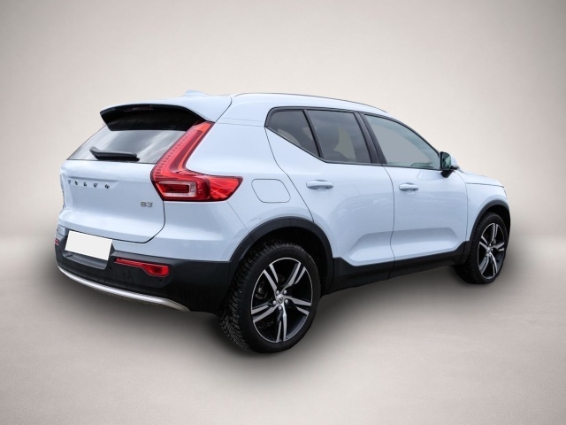 Volvo XC40 (07/2025, Benzin)