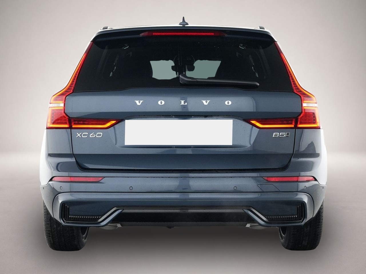 Volvo XC60 (05/2025, Benzin)