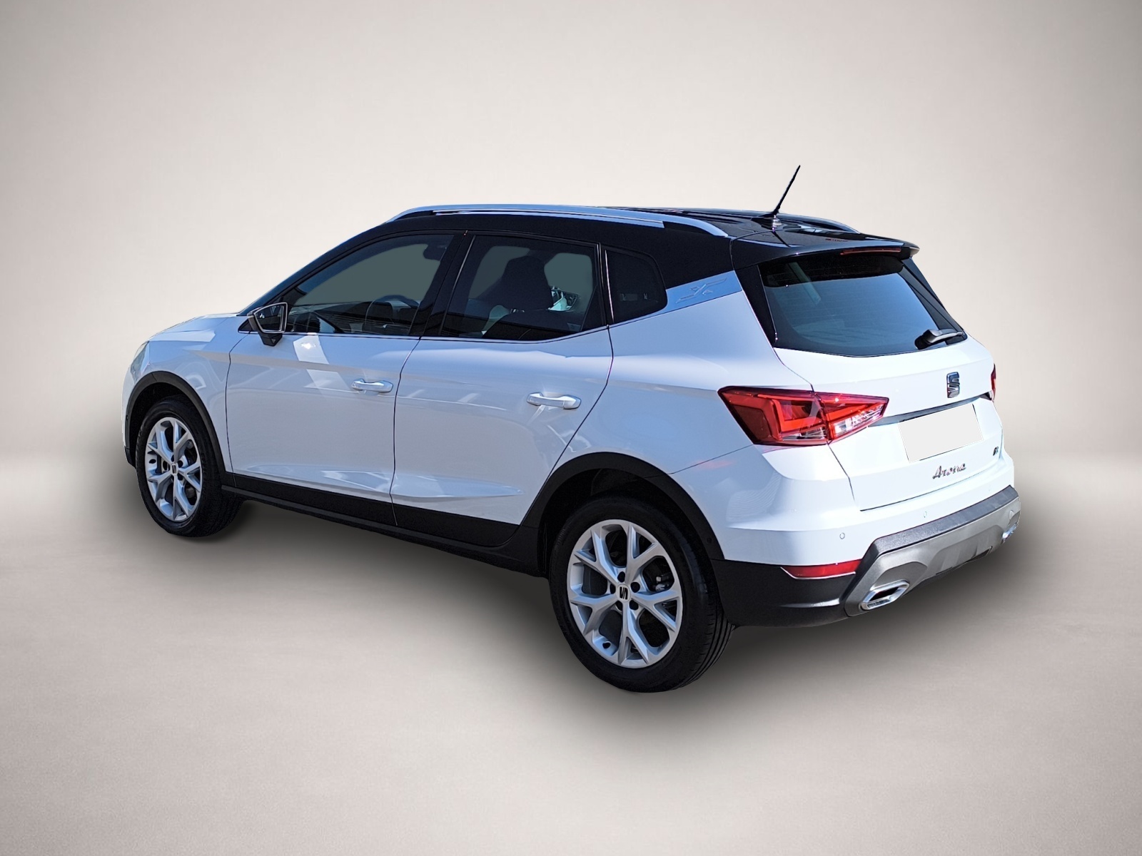 Seat Arona (06/2024, Benzin)