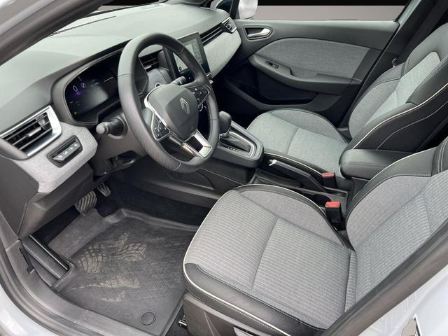 Renault Clio (04/2025, Benzin)