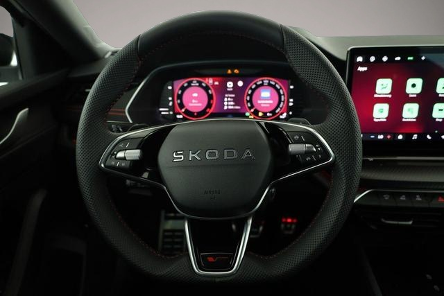 Skoda Octavia (03/2026, Benzin)