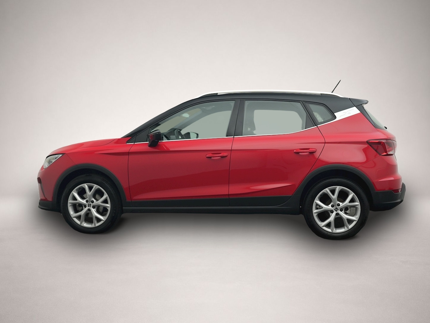 Seat Arona (02/2024, Benzin)