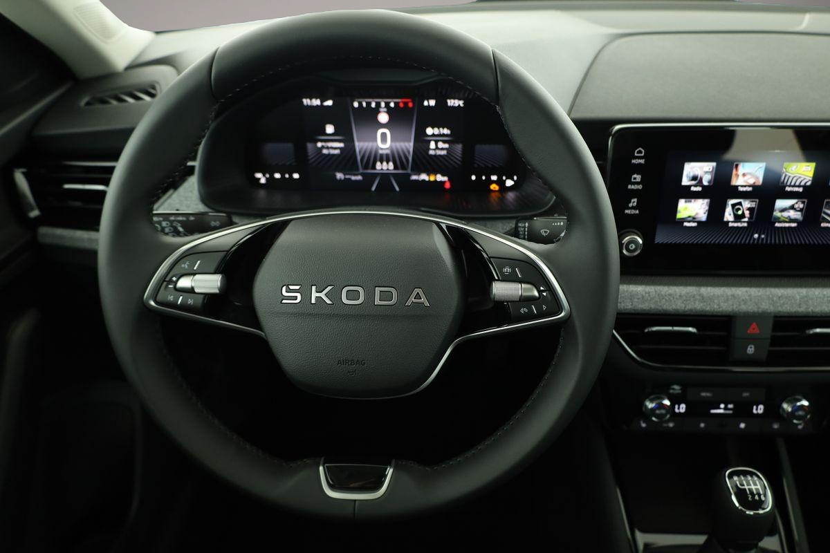 Skoda Kamiq (05/2026, Benzin)