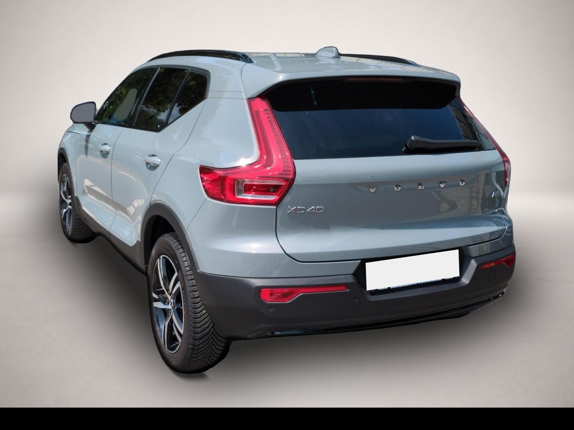 Volvo XC40 (04/2024, Benzin)