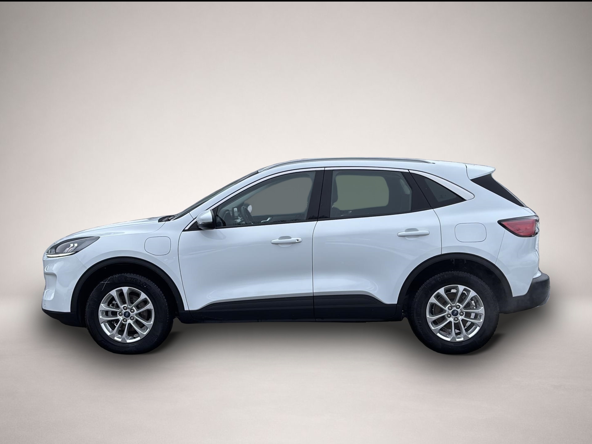 Ford Kuga (10/2022, Hybrid (Benzin/Elektro))