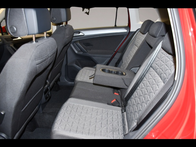 Volkswagen Tiguan (01/2022, )