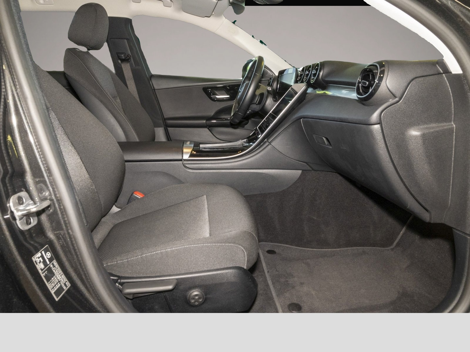 Mercedes-Benz C 200 (04/2023, Diesel)