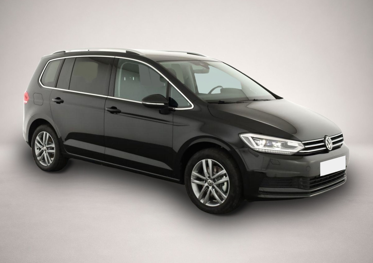 Volkswagen Touran (06/2026, Benzin)