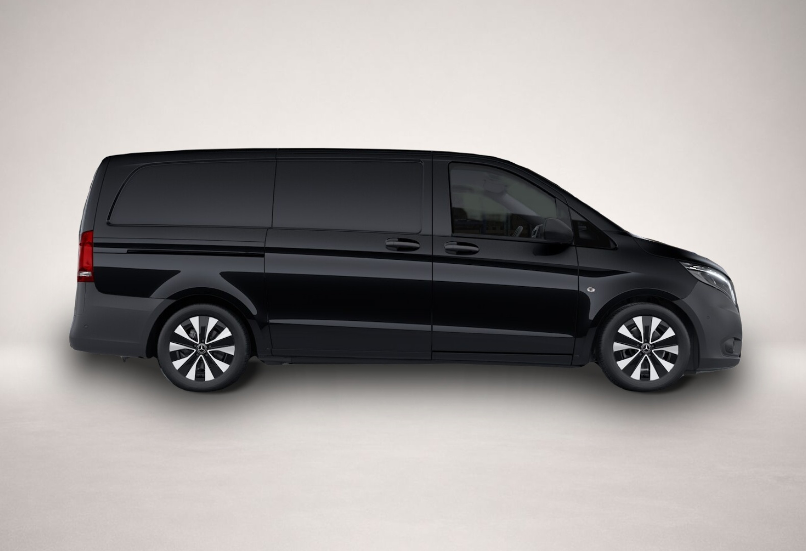 Mercedes-Benz Vito (01/2024, Diesel)