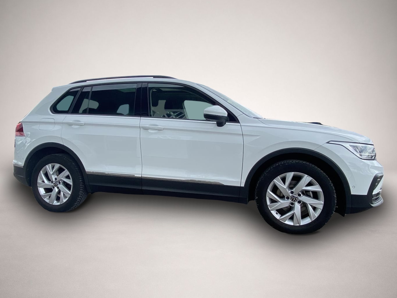 Volkswagen Tiguan (03/2022, )