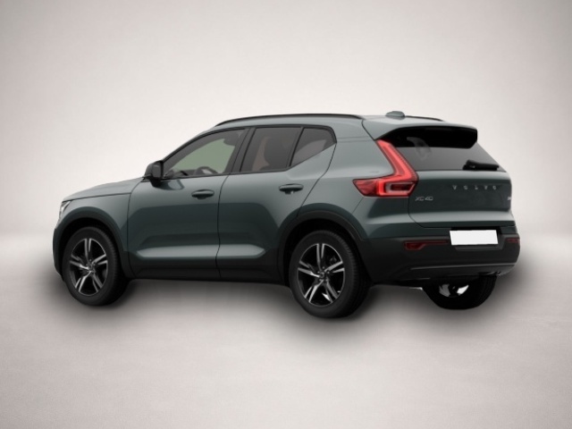 Volvo XC40 (05/2026, Benzin)