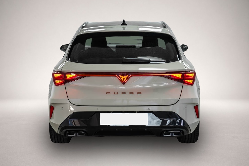 Cupra Leon (04/2026, Benzin)