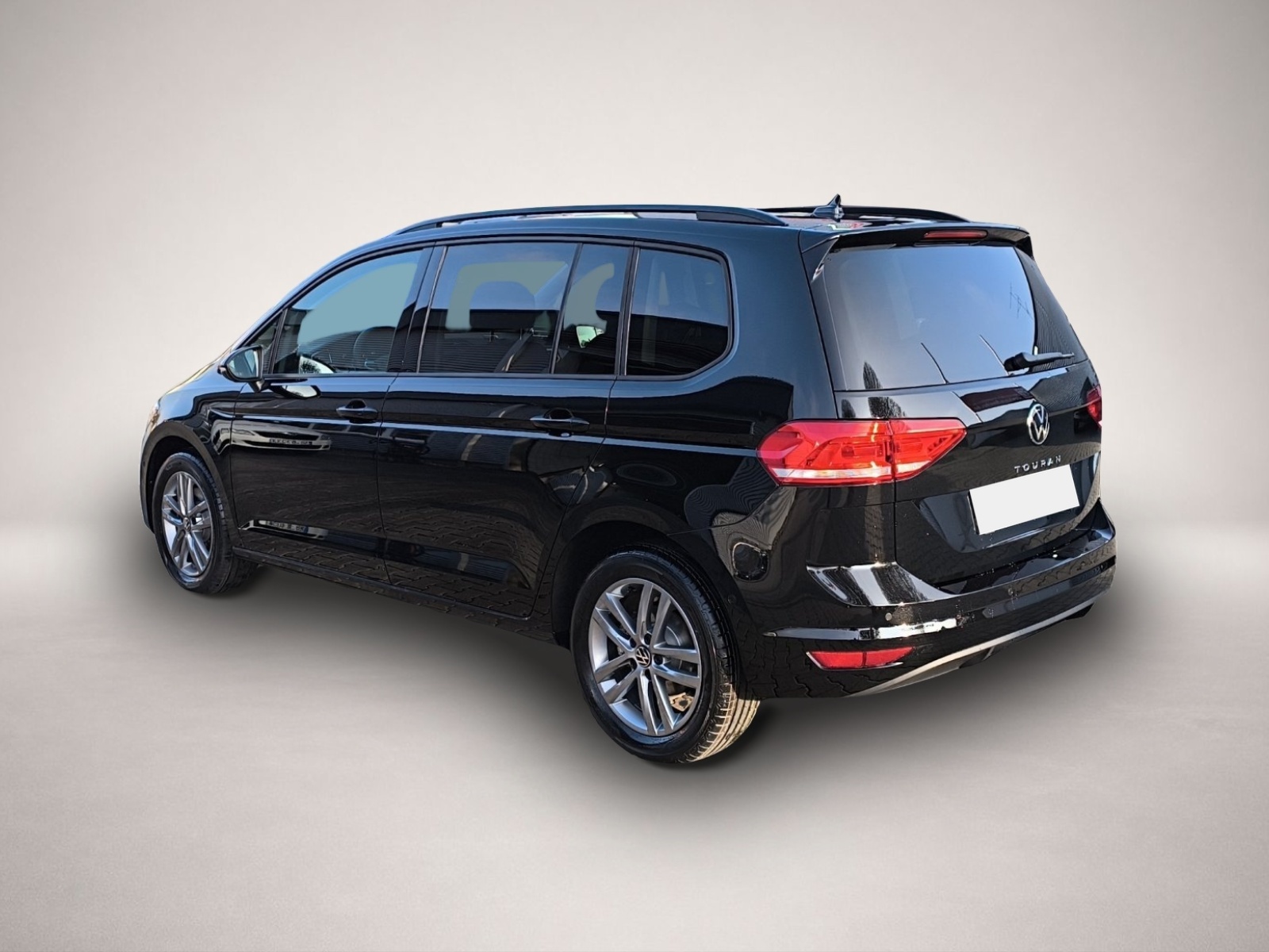 Volkswagen Touran (06/2026, Benzin)