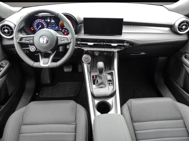 Alfa-Romeo Tonale (06/2024, Benzin)