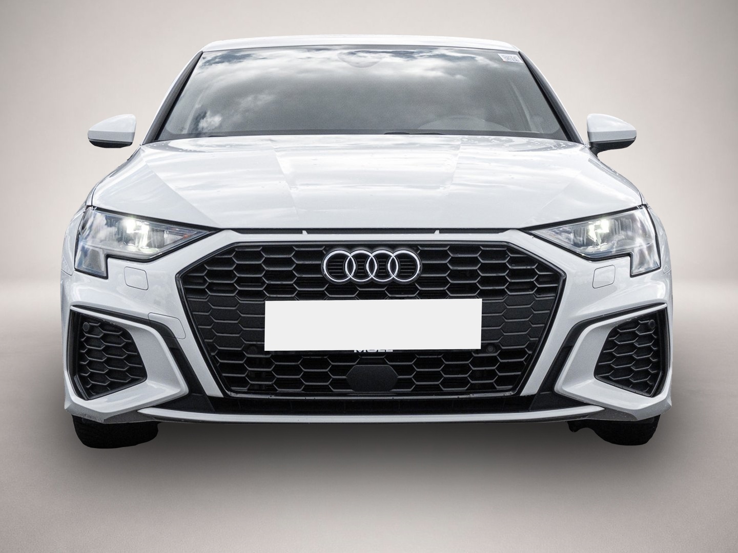 Audi A3 (01/2024, Benzin)