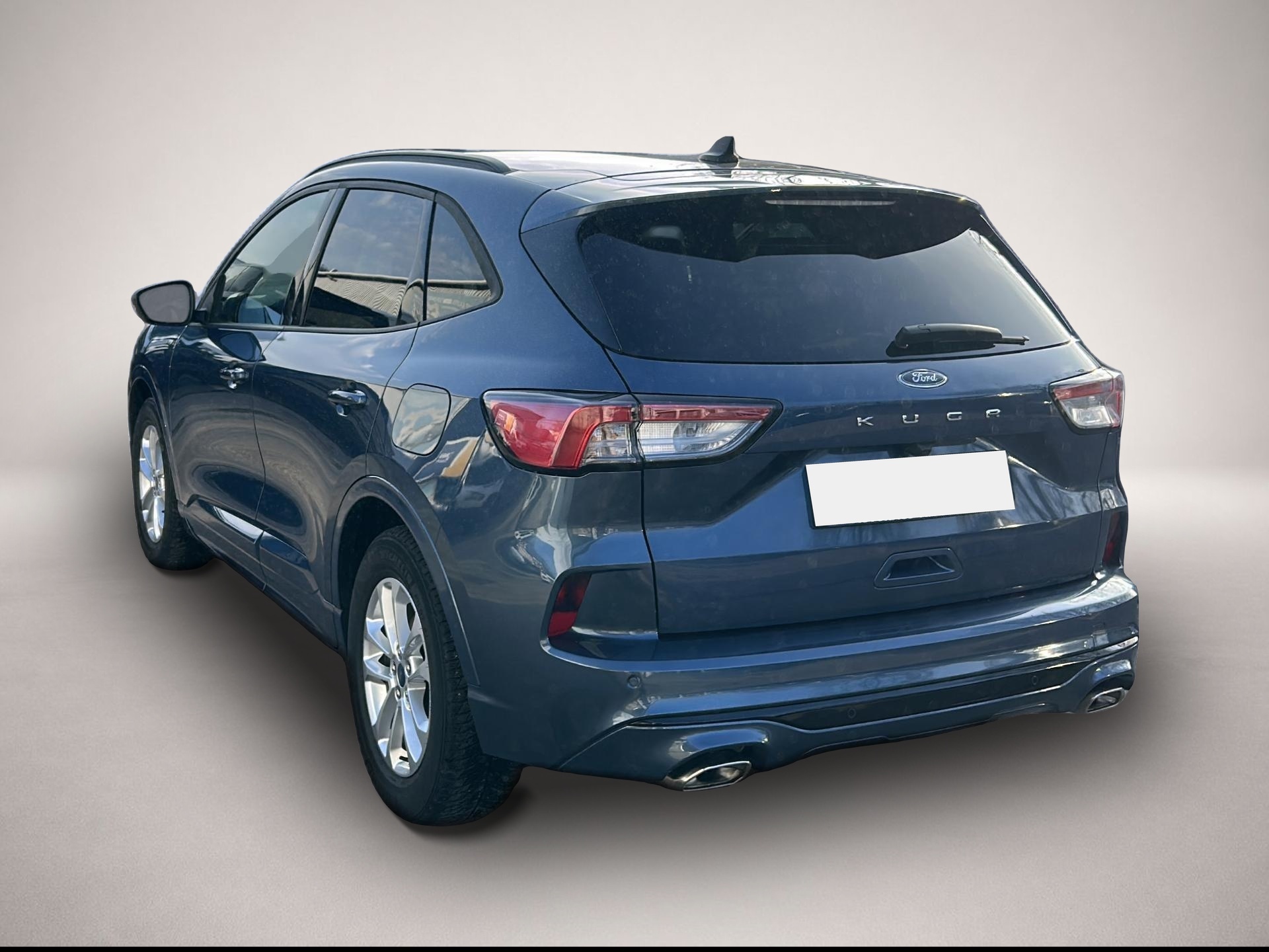 Ford Kuga (10/2021, Benzin)