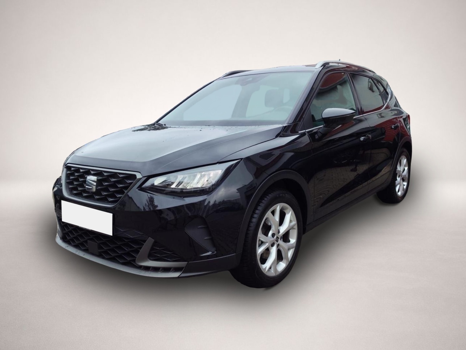 Seat Arona (06/2024, Benzin)