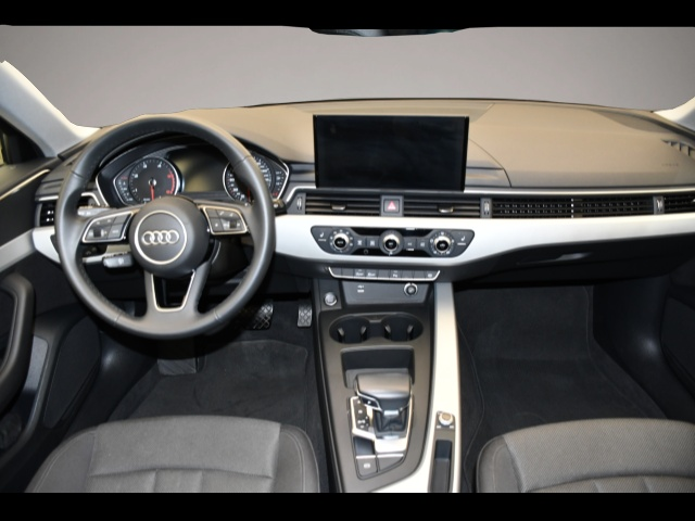 Audi A4 (06/2023, )