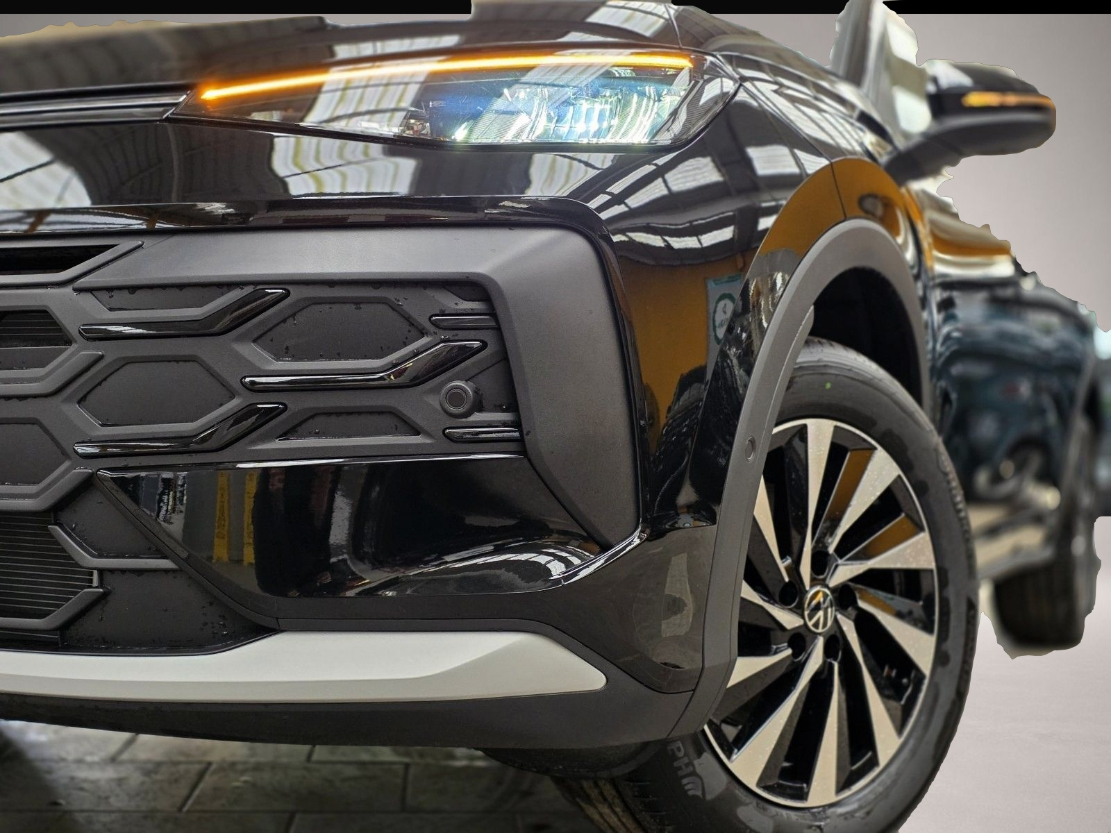 Volkswagen T-Roc (04/2026, Hybrid (Benzin/Elektro))
