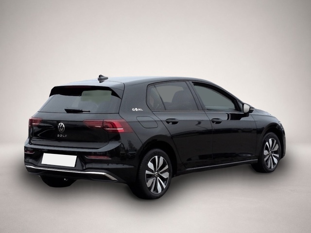 Volkswagen Golf (04/2025, Benzin)