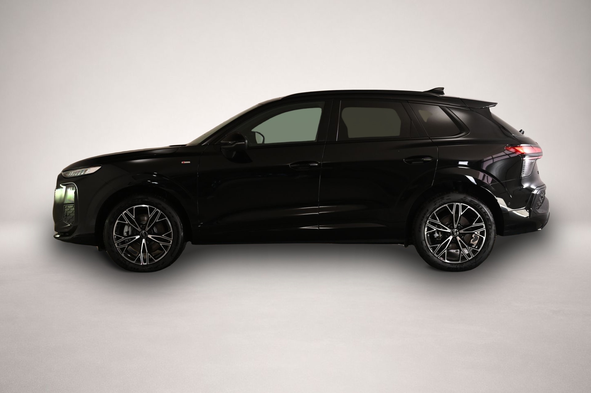 Audi Q3, Bild 2 von 5