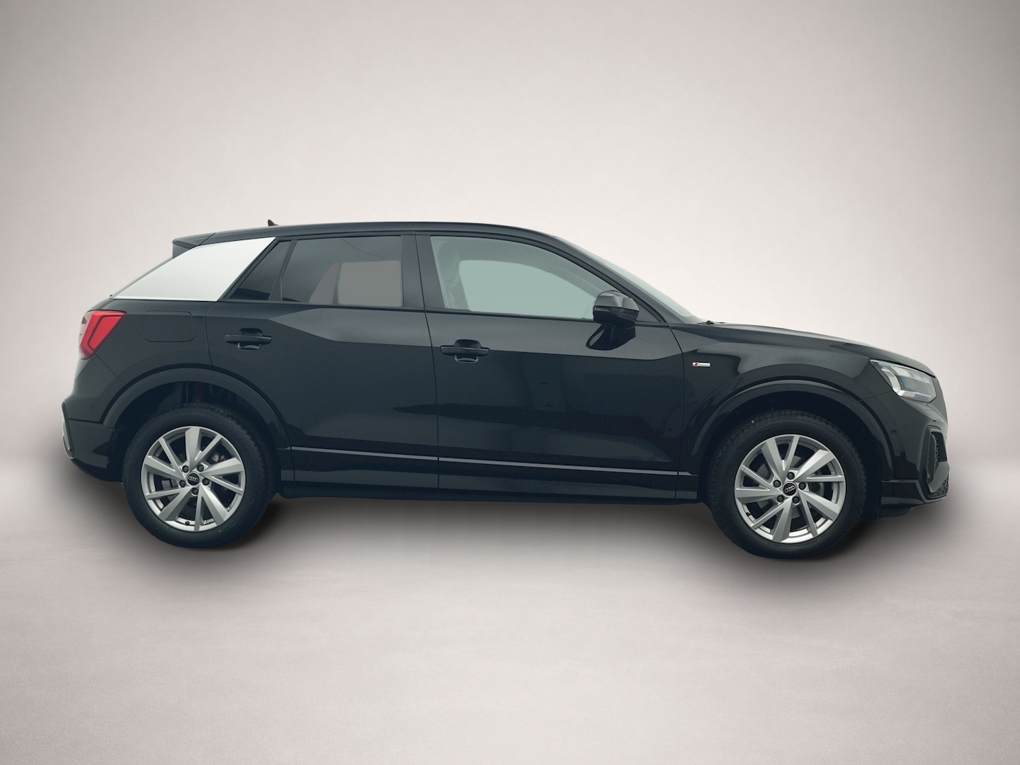 Audi Q2 (02/2025, Benzin)