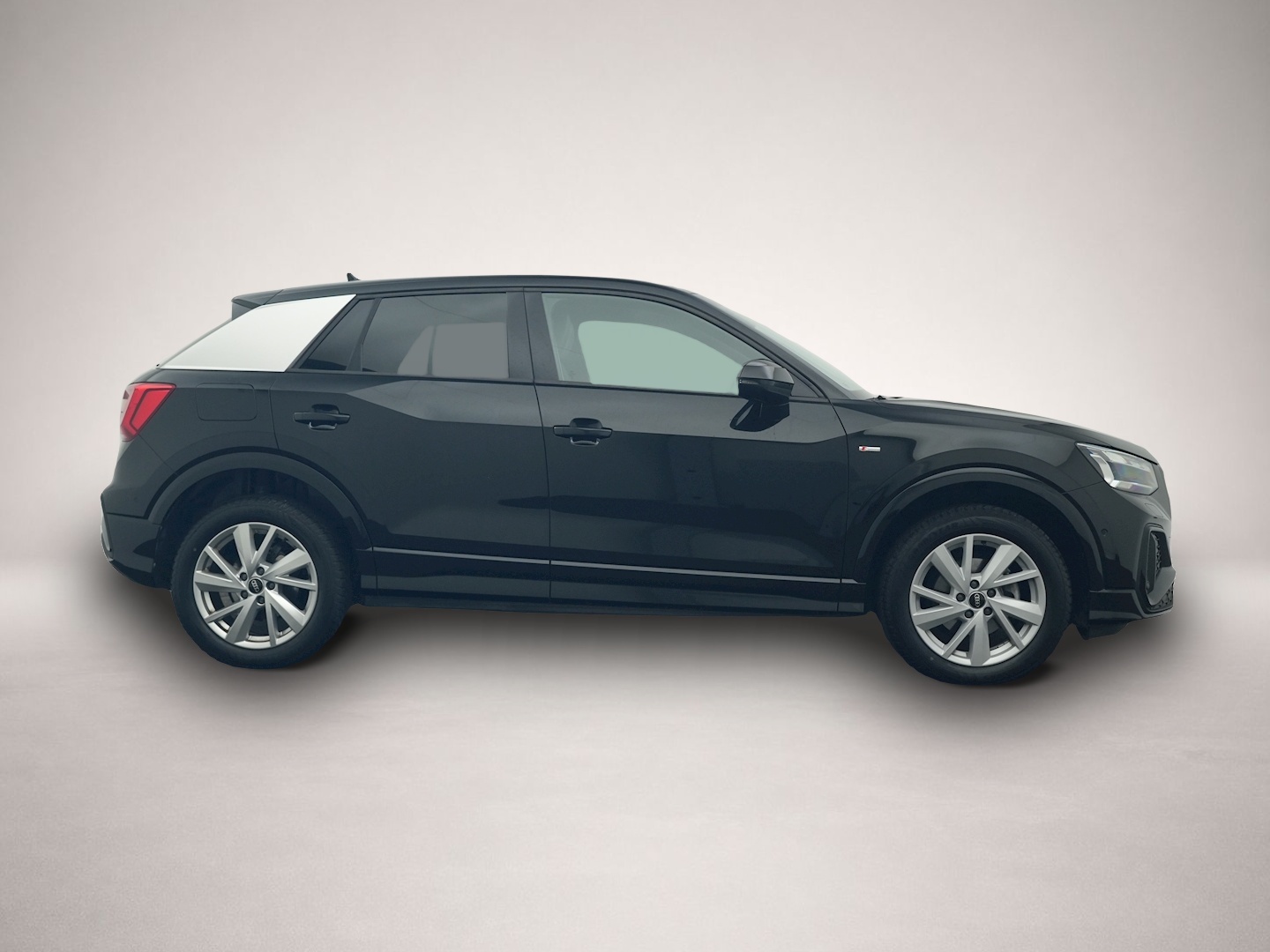 Audi Q2 (02/2025, Benzin)
