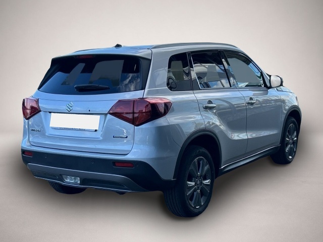 Suzuki Vitara (03/2026, Benzin)