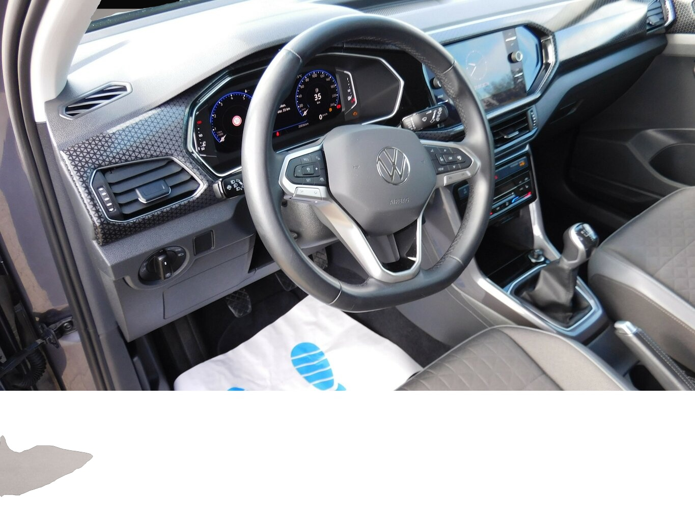 Volkswagen T-Cross (02/2022, Benzin)