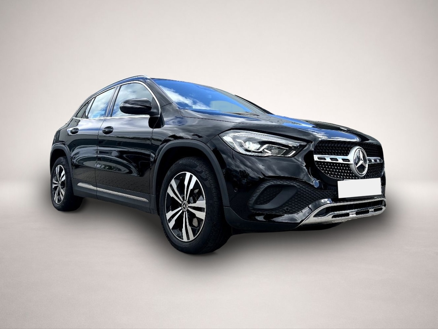 Mercedes-Benz GLA 200 (12/2020, )