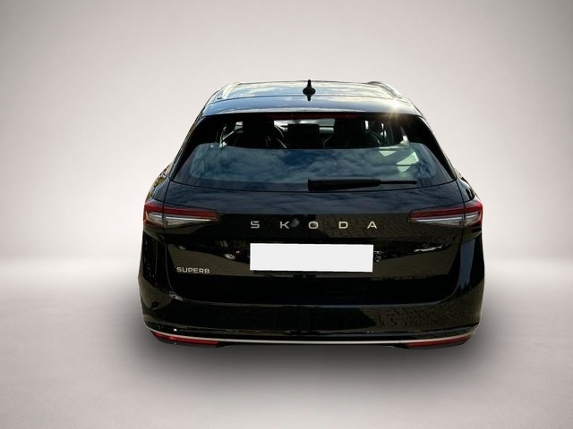 Skoda Superb, Bild 4 von 6