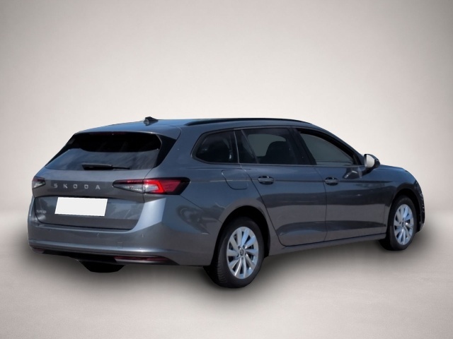Skoda Superb (10/2025, Diesel)