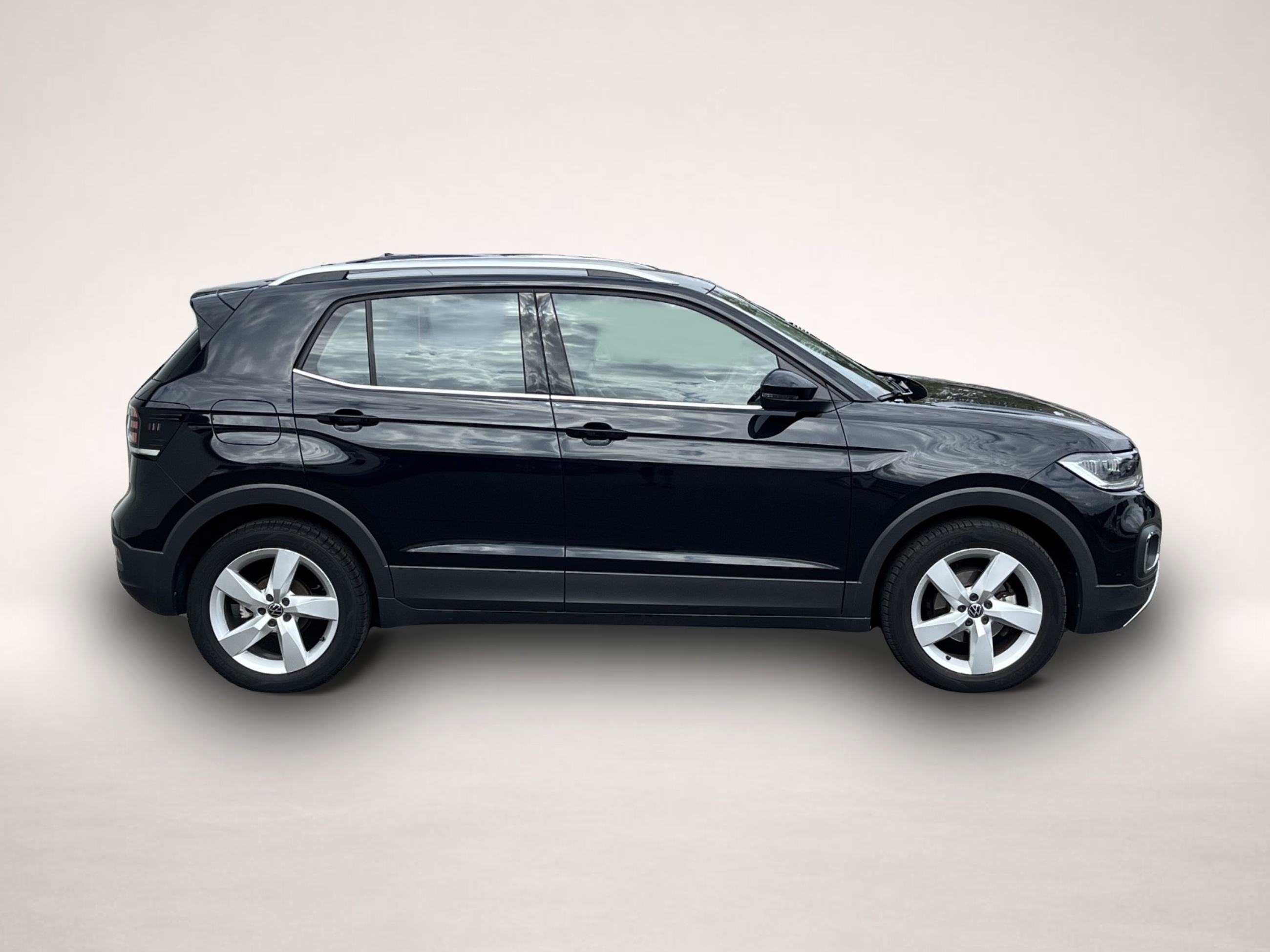 Volkswagen T-Cross (06/2022, Benzin)