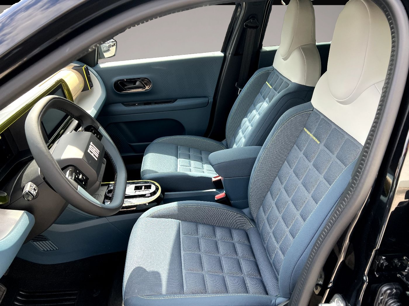 Fiat Grande Panda (, ELECTRIC)