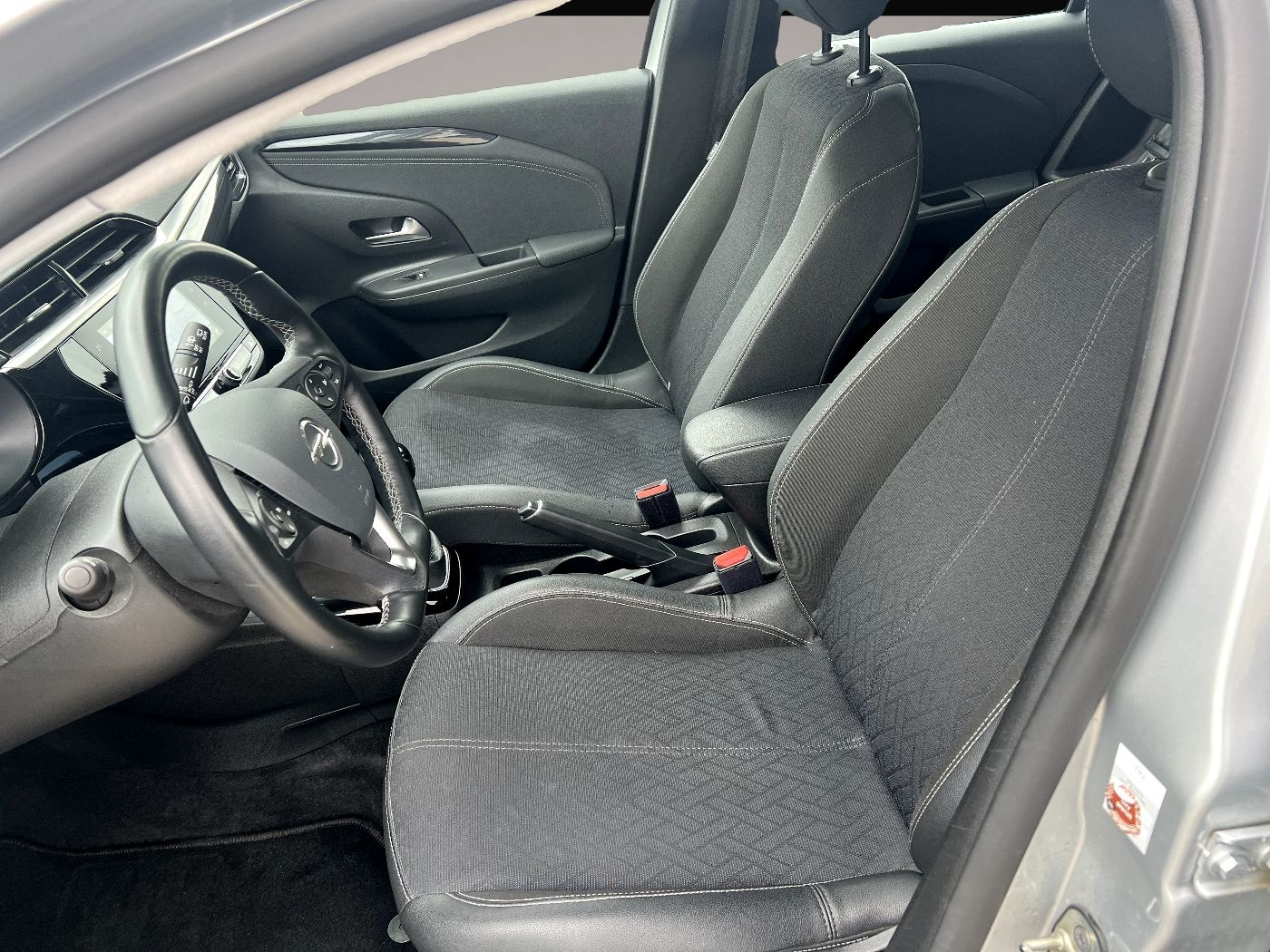Opel Corsa (11/2022, Benzin)