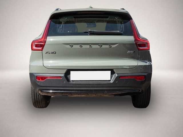 Volvo XC40 (03/2023, Benzin)
