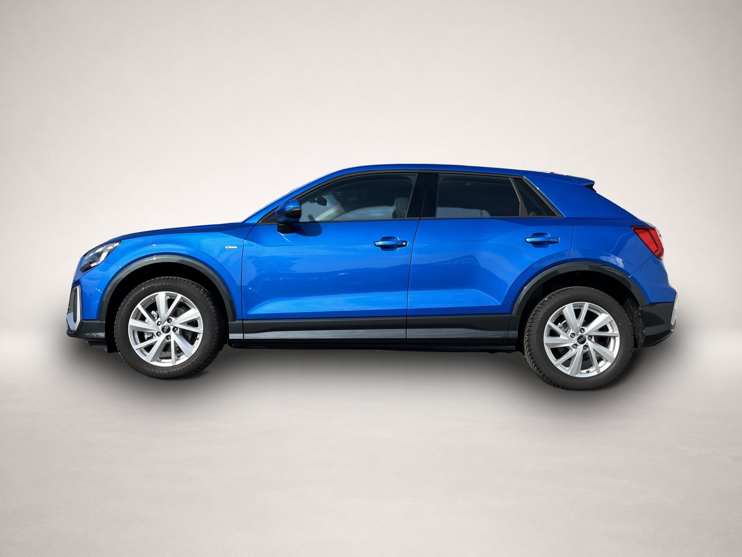 Audi Q2 (01/2024, Benzin)